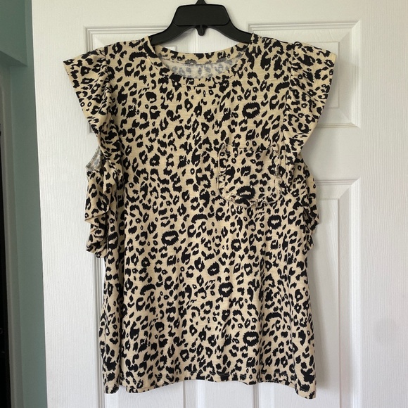 Cheetah top - size XL - Picture 1 of 1